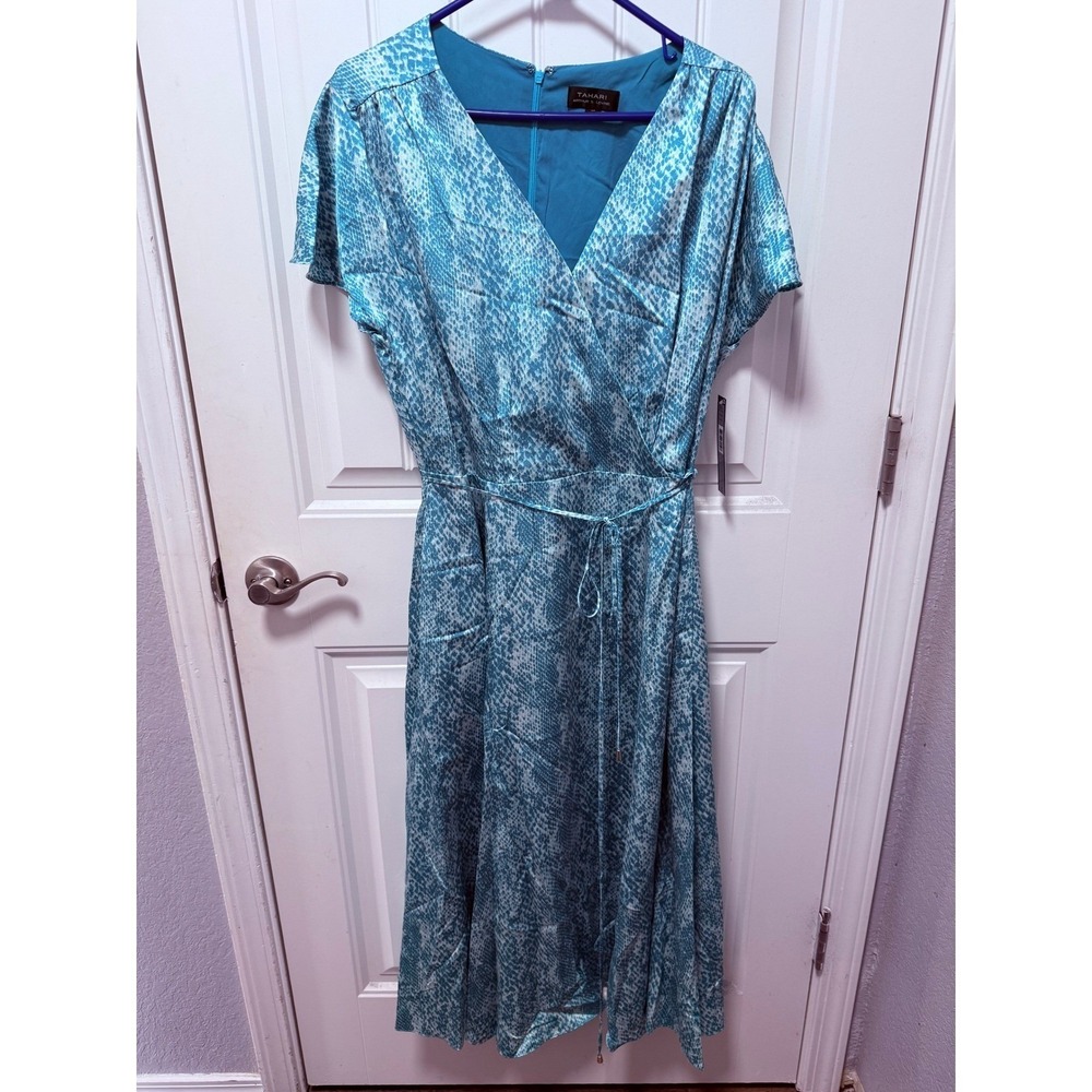 Tahari Arthur S. Levine Blue Snakeskin Print Faux Wrap Midi Dress Size 14 NWT